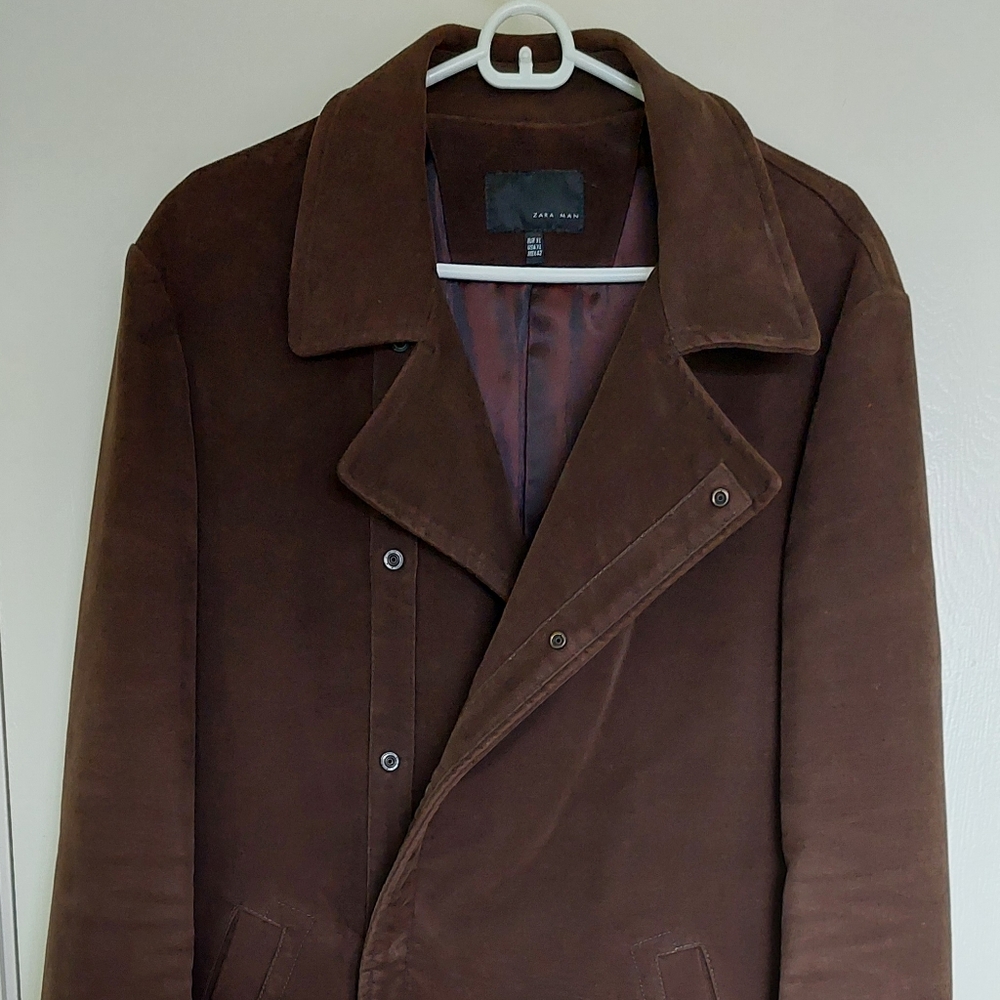 Coat - Picture 2 of 3